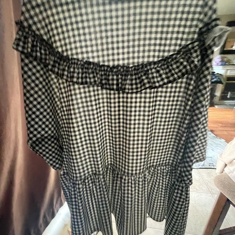 PLUS SIZE WOMANS SHIRT